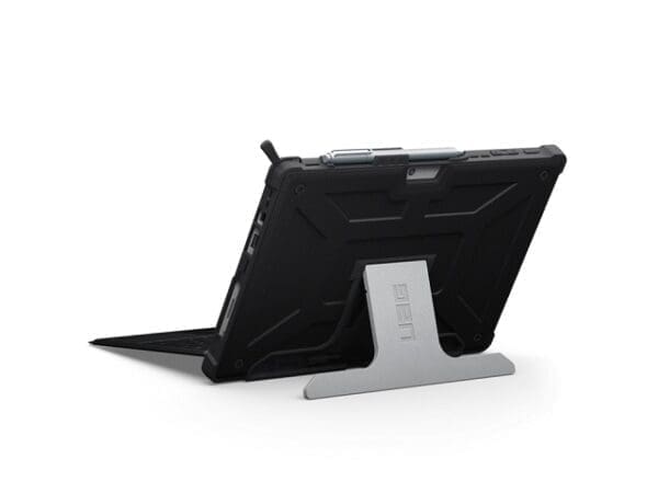 UAG Metropolis - Surface Pro 4/5/6/7/7+ - Black - Image 2