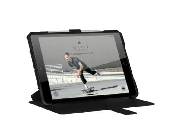 UAG Metropolis Case for iPad 10.2" - Black - Image 3