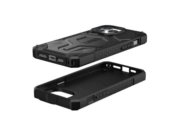 UAG Monarch Pro Magsafe - iPhone 15 Pro - Carbon Fiber - Image 2