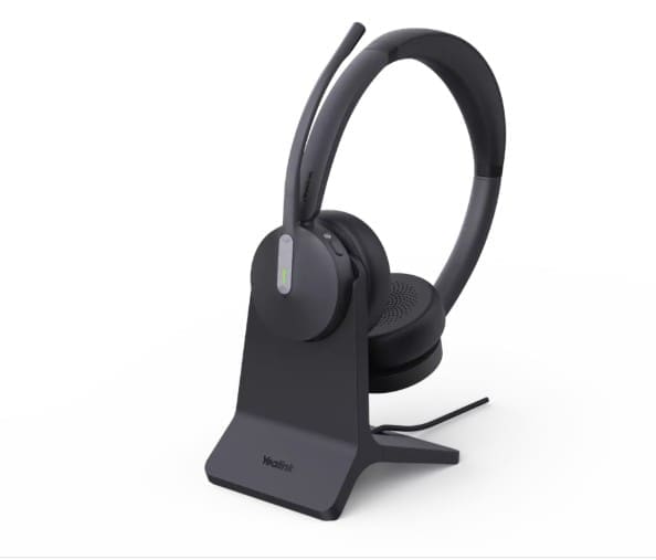 Yealink BH70 Bluetooth Wireless Dual Headset with Stand Teams USB-C/A, 3 mic noise cancellation Talk time up to 35h BT51 C Dongle with Type A Adapter