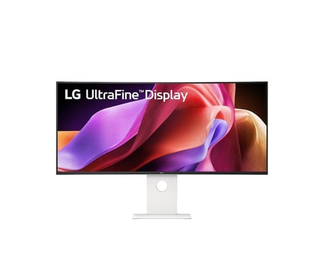 LG UltraFine™ 40" 5K2K Nano IPS Black Monitor with 5120x2160 resolution, HDR True Black 600, Thunderbolt™ 5, DCI-P3 99%, and 120Hz refresh rate